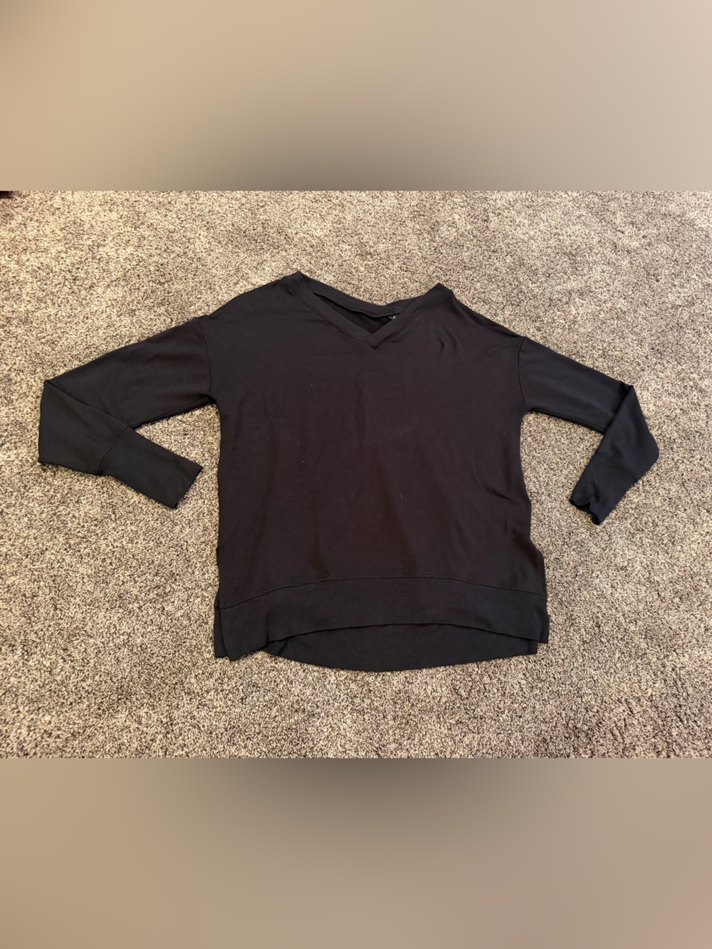 Athleta Women's Black V-Neck oversized Sweatshirt